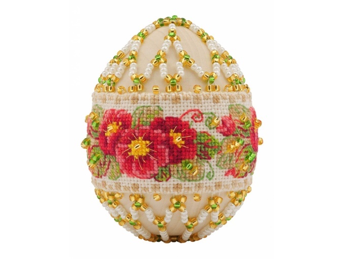 Easter egg embroidered with silk ribbon